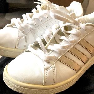 Adidas White Samba Sneakers Womens US Size 7.5